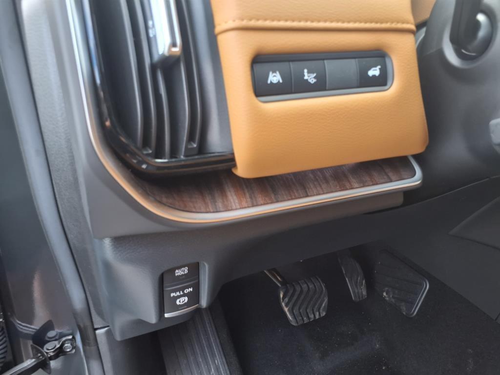 new 2025 Nissan Armada car, priced at $69,229