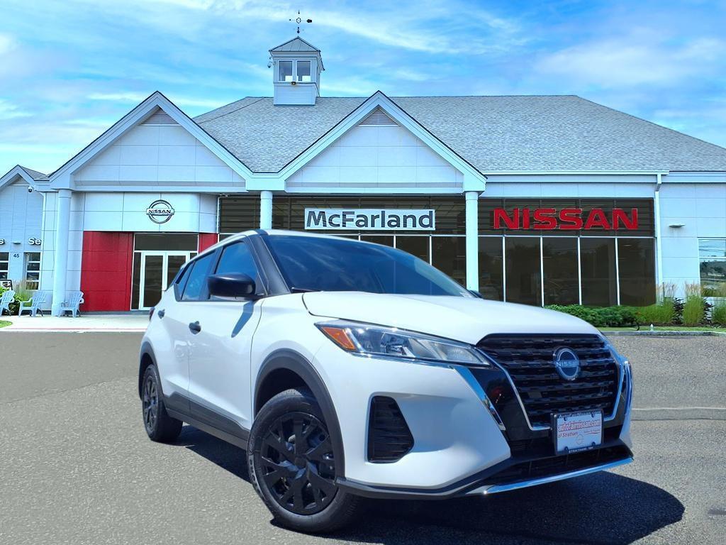 new 2025 Nissan Kicks Play car, priced at $22,786
