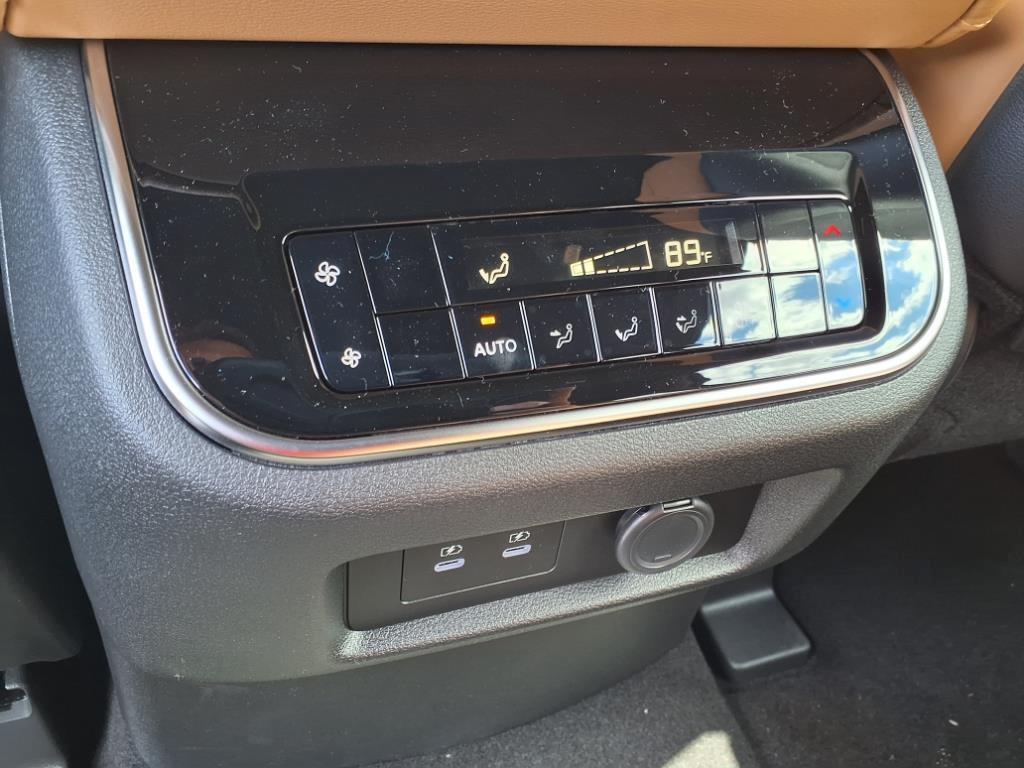 new 2025 Nissan Armada car, priced at $68,851