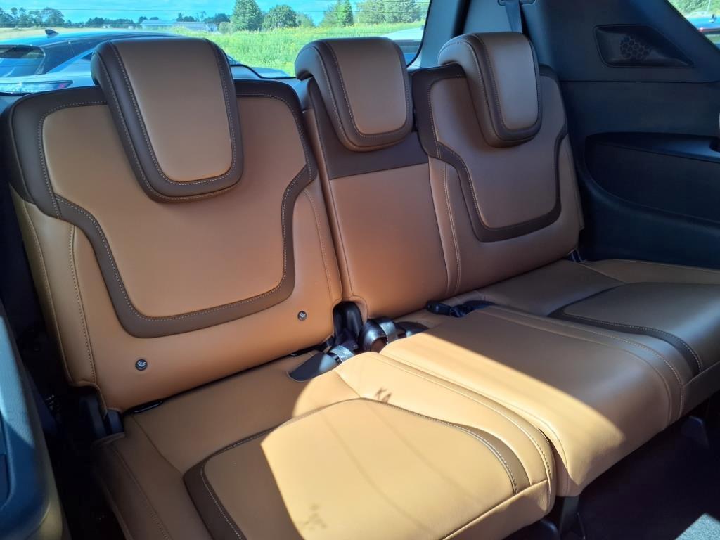 new 2025 Nissan Armada car, priced at $68,851