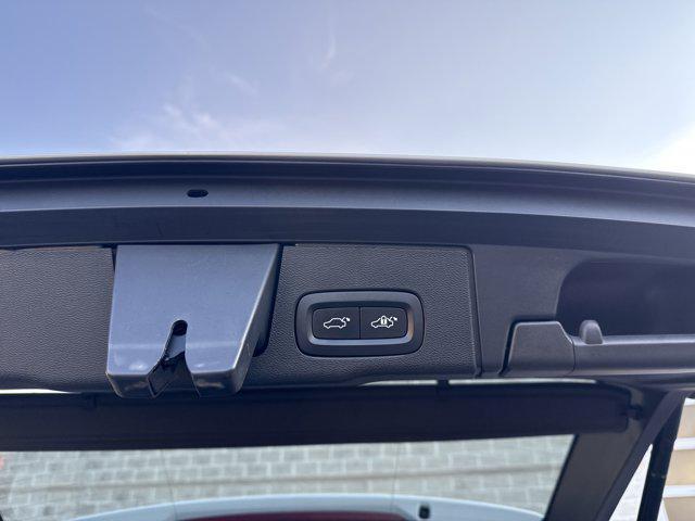 used 2023 Volvo XC60 car, priced at $43,999