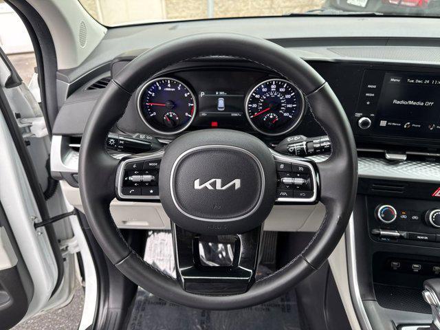 used 2023 Kia Carnival car, priced at $30,499