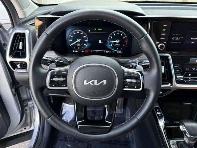 used 2022 Kia Sorento car, priced at $32,999