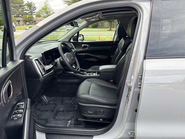 used 2024 Kia Sorento car, priced at $38,899