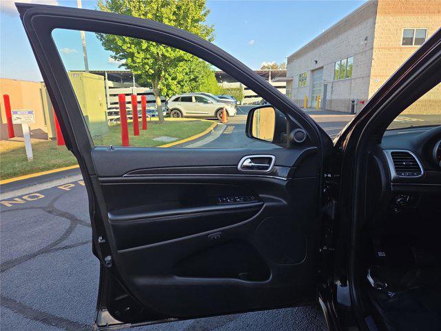 used 2018 Jeep Grand Cherokee car, priced at $21,495