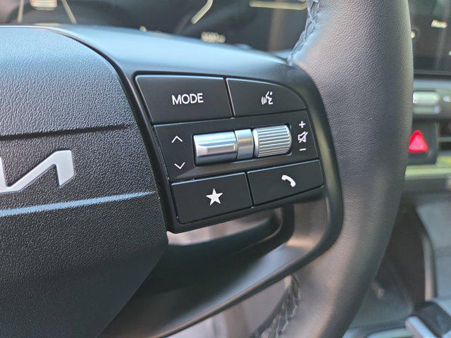 new 2025 Kia K4 car, priced at $23,508