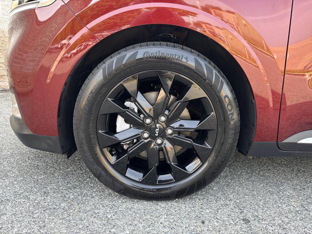 used 2024 Kia Carnival car, priced at $43,499