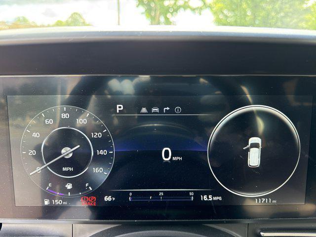 used 2024 Kia Carnival car, priced at $43,999
