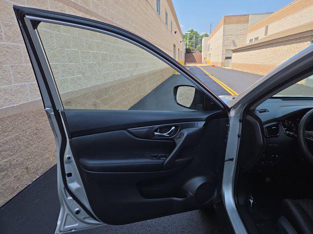 used 2018 Nissan Rogue car, priced at $16,499