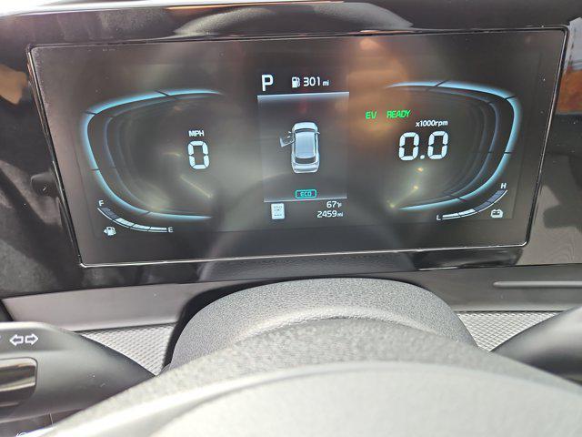 used 2025 Kia Sportage Hybrid car, priced at $28,999