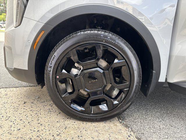 used 2025 Kia Sorento car, priced at $43,999