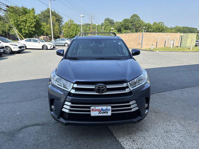 used 2019 Toyota Highlander car, priced at $28,999