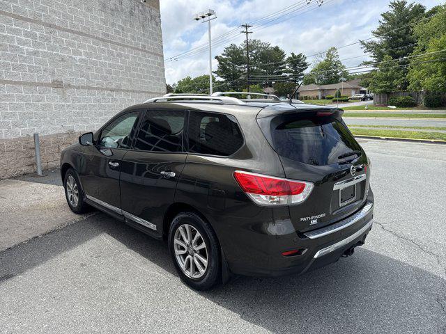 used 2015 Nissan Pathfinder car, priced at $12,699