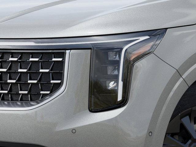 new 2025 Kia Carnival Hybrid car, priced at $48,099