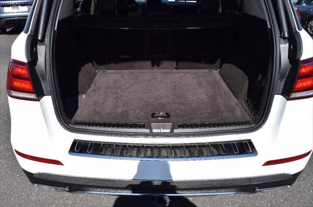 used 2019 Mercedes-Benz GLE 400 car, priced at $27,500