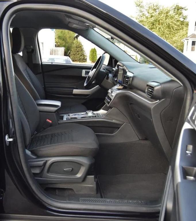 used 2021 Ford Explorer car, priced at $25,250