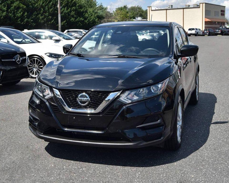 used 2020 Nissan Rogue Sport car, priced at $17,000