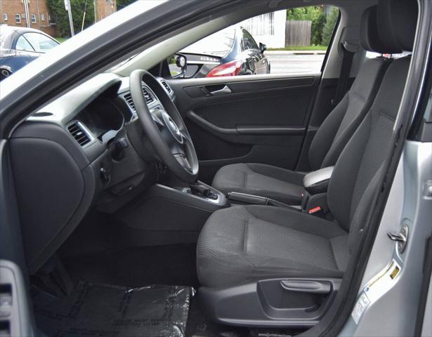used 2013 Volkswagen Jetta car, priced at $9,250