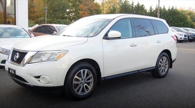 used 2015 Nissan Pathfinder car, priced at $7,498