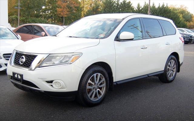 used 2015 Nissan Pathfinder car, priced at $7,498