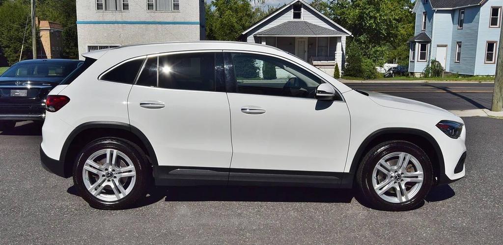used 2021 Mercedes-Benz GLA 250 car, priced at $21,998