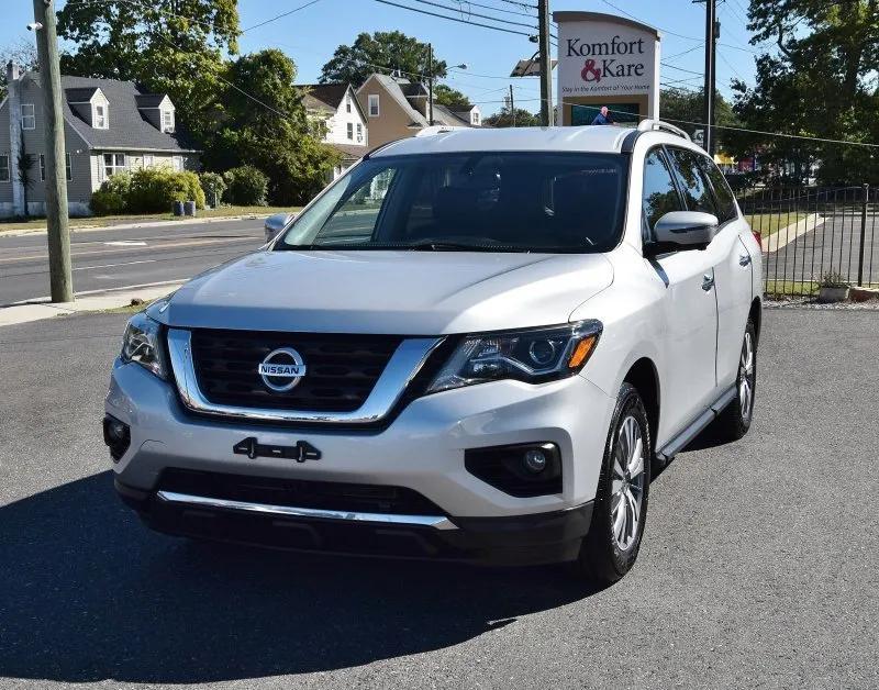 used 2019 Nissan Pathfinder car, priced at $14,498