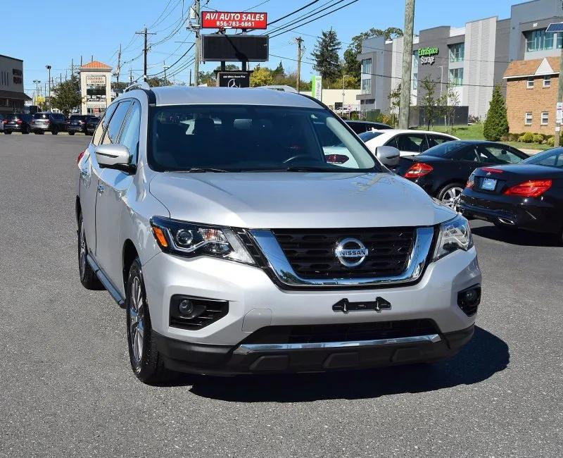 used 2019 Nissan Pathfinder car, priced at $14,498