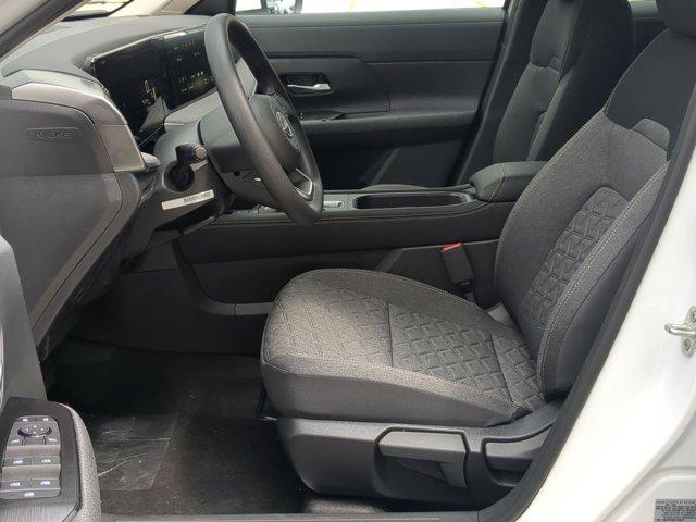 new 2025 Nissan Kicks car, priced at $24,570