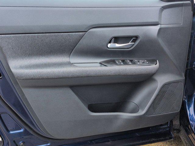 new 2026 Nissan Kicks car, priced at $28,185