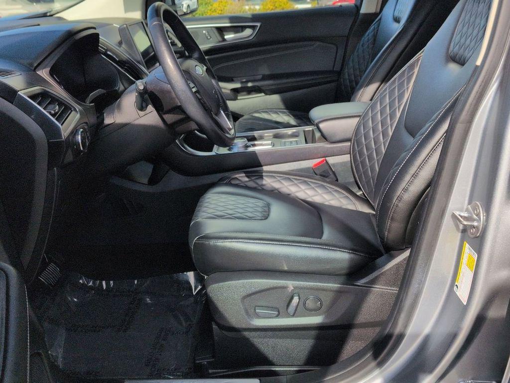 used 2024 Ford Edge car, priced at $22,999