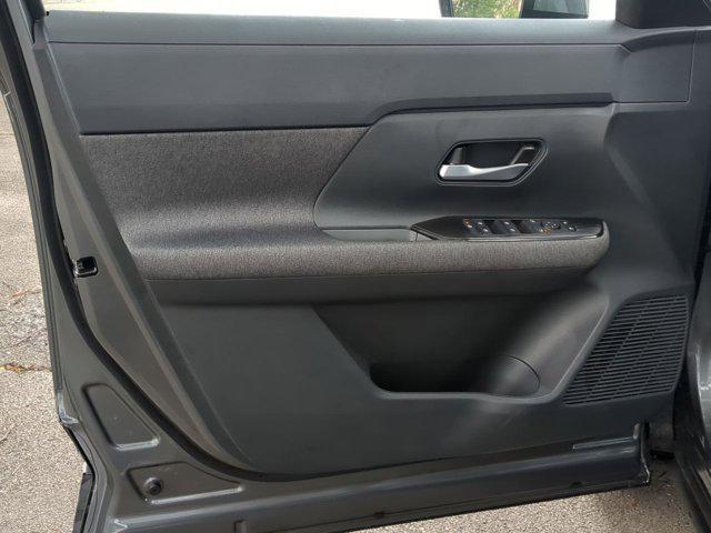 new 2025 Nissan Kicks car, priced at $26,775