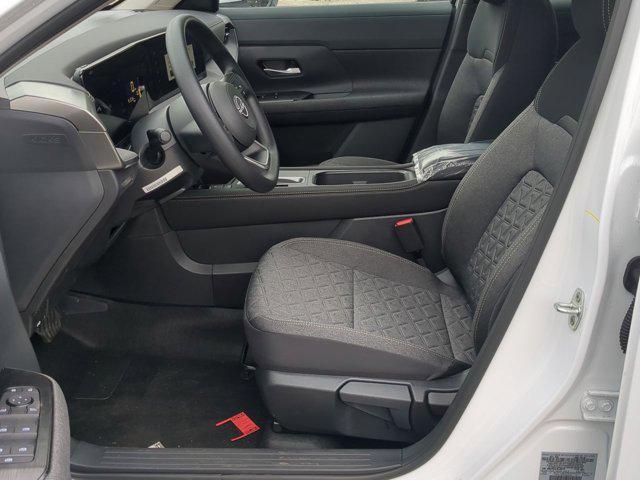 new 2025 Nissan Kicks car, priced at $26,555