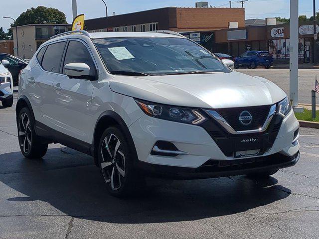 used 2022 Nissan Rogue Sport car, priced at $23,399
