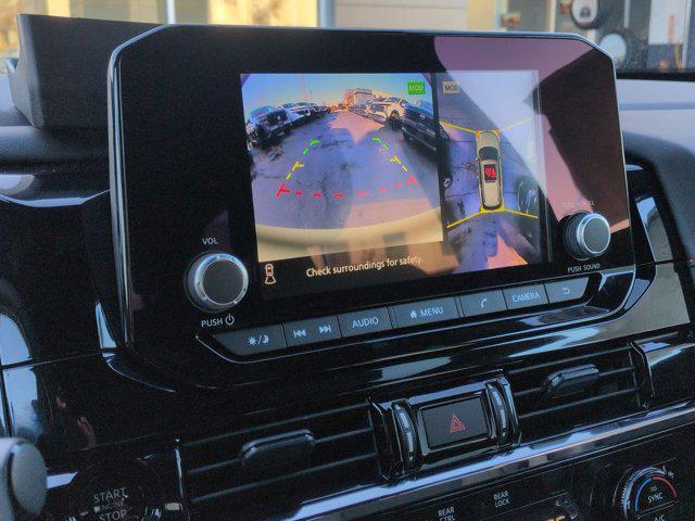 new 2025 Nissan Pathfinder car, priced at $42,651