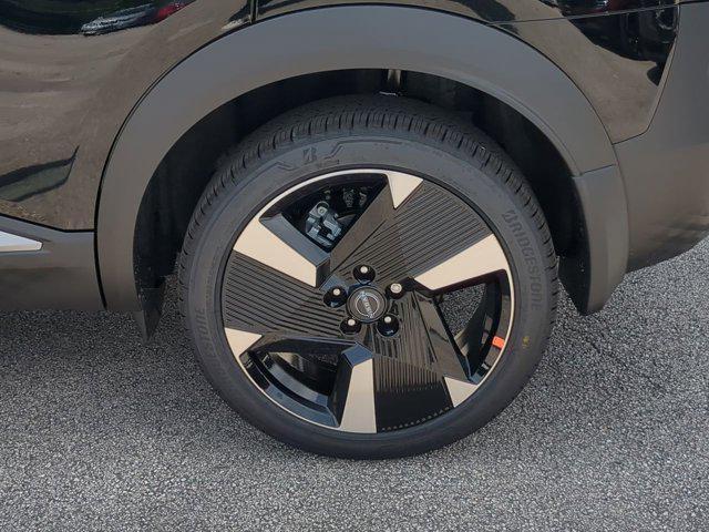 new 2025 Nissan Kicks car, priced at $30,560
