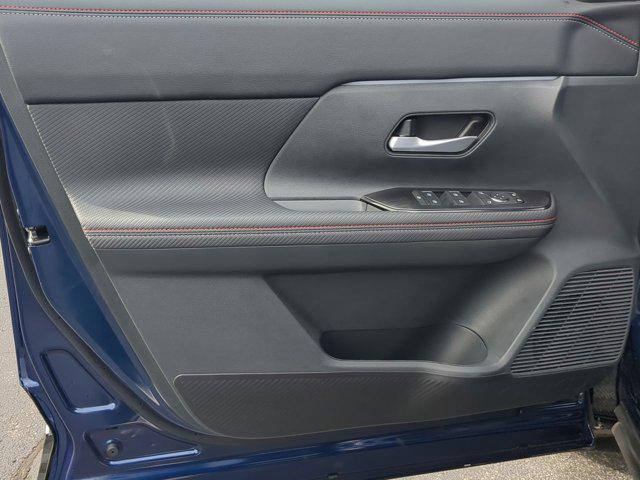 new 2025 Nissan Kicks car, priced at $25,678