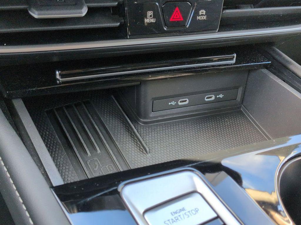 used 2025 Volkswagen Atlas car, priced at $35,699