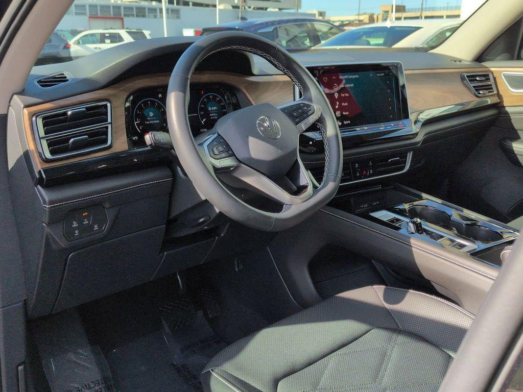 used 2025 Volkswagen Atlas car, priced at $35,699