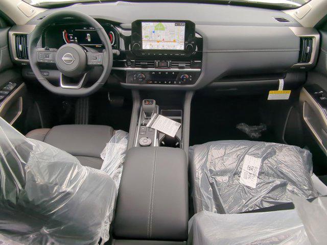 new 2025 Nissan Pathfinder car, priced at $51,265