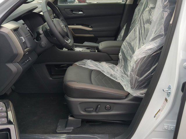 new 2025 Nissan Pathfinder car, priced at $51,265