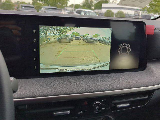 new 2025 Nissan Kicks car, priced at $26,555
