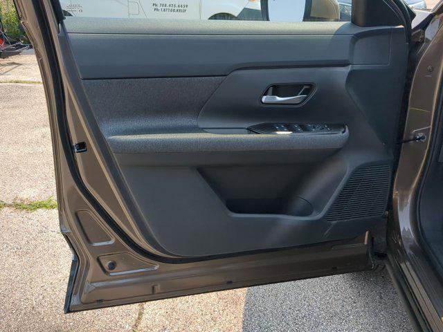 new 2025 Nissan Kicks car, priced at $24,493