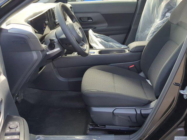 new 2025 Nissan Kicks car, priced at $24,604