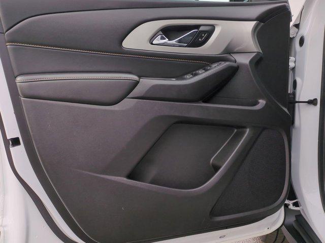 used 2020 Chevrolet Traverse car, priced at $18,499