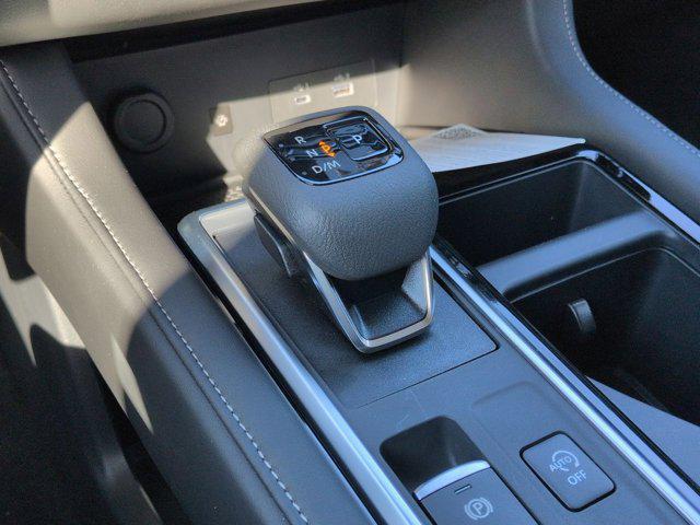 new 2025 Nissan Pathfinder car, priced at $46,771