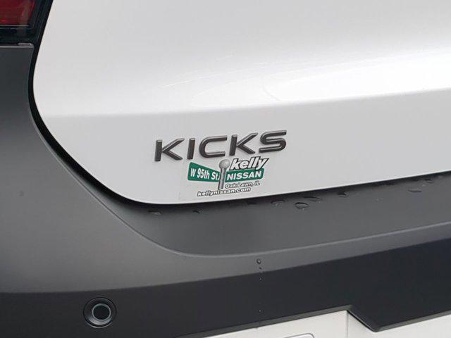 new 2025 Nissan Kicks car, priced at $28,312