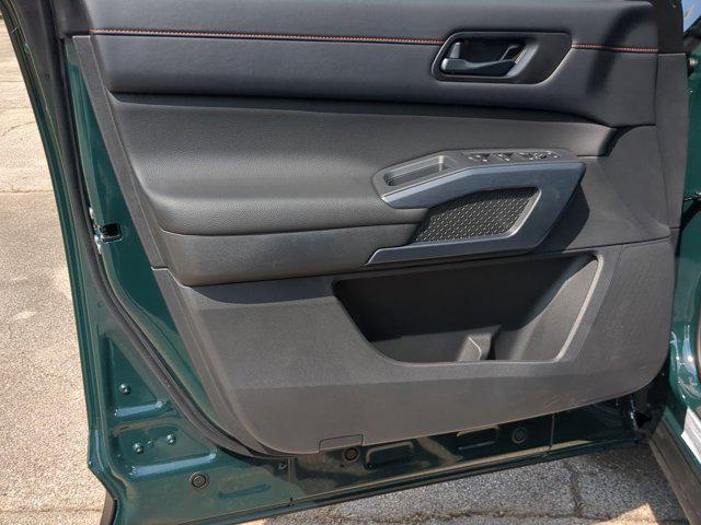 new 2025 Nissan Pathfinder car, priced at $44,073