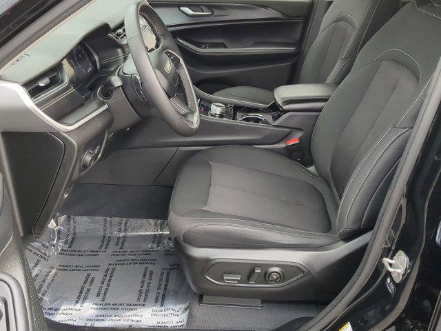 used 2023 Jeep Grand Cherokee car, priced at $26,399