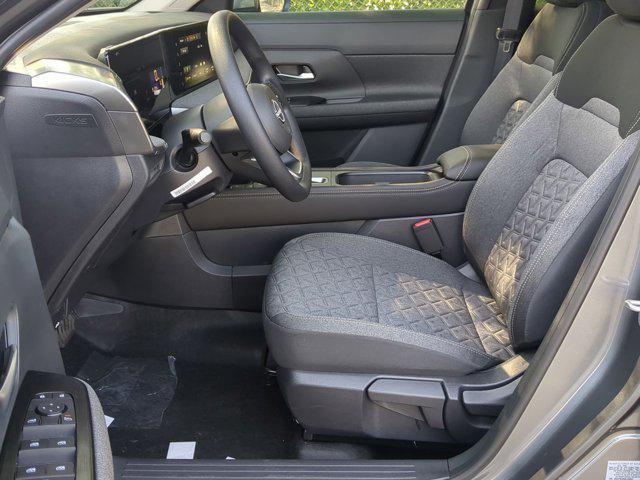 new 2025 Nissan Kicks car, priced at $26,560
