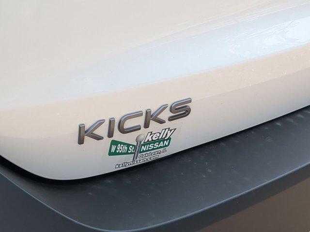 new 2025 Nissan Kicks car, priced at $26,800
